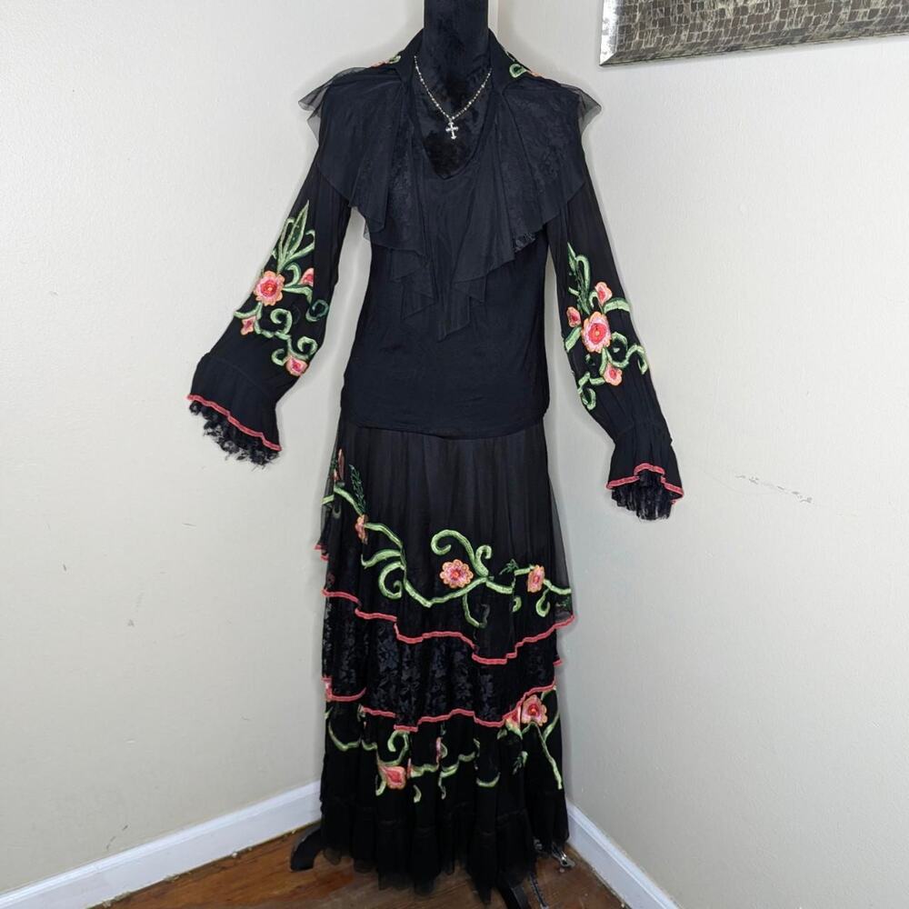 Vintage collection black tiered skirt Small - Picture 2 of 8